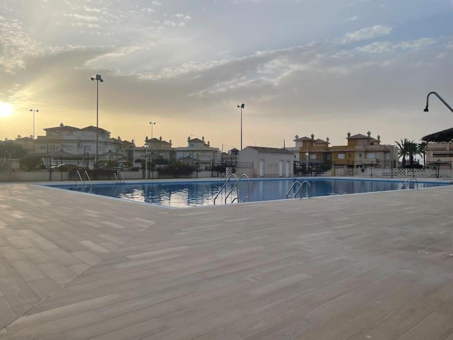 Lovely Holiday Home Santa Pola,Gran Alacant Buitenkant foto